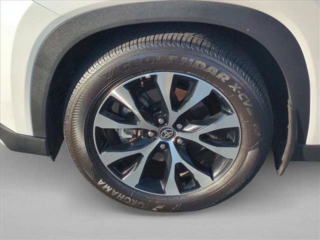 Certified 2026 Toyota Grand Highlander AWD Hybrid image 26