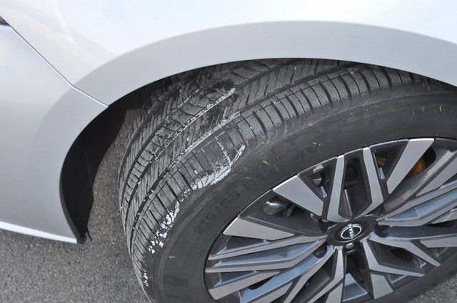 Used 2024 Nissan Altima 2.5 SV image 35