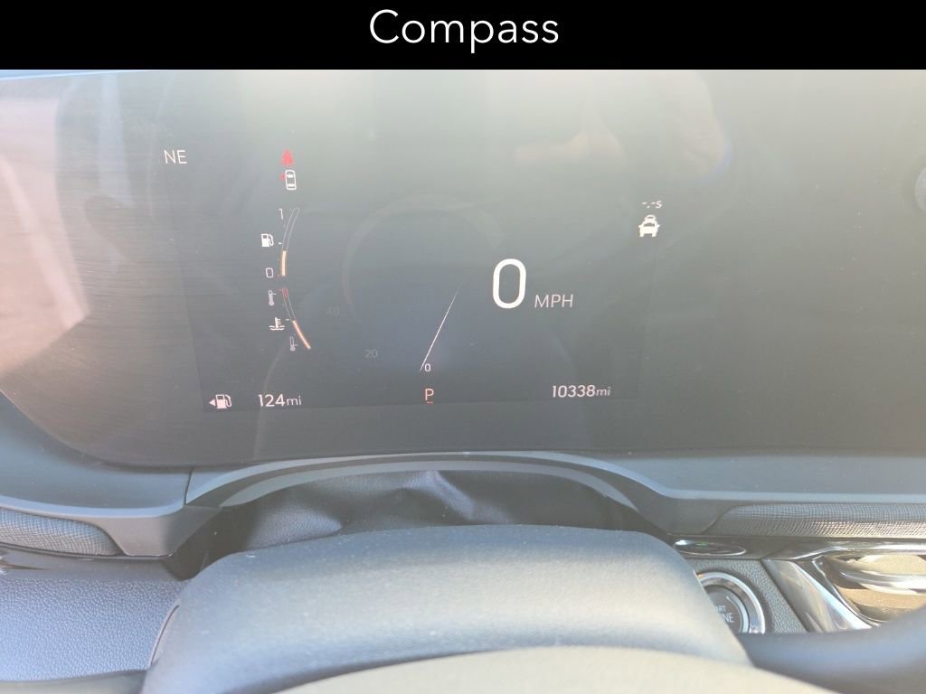 Used 2025 Buick Envista Sport Touring image 14