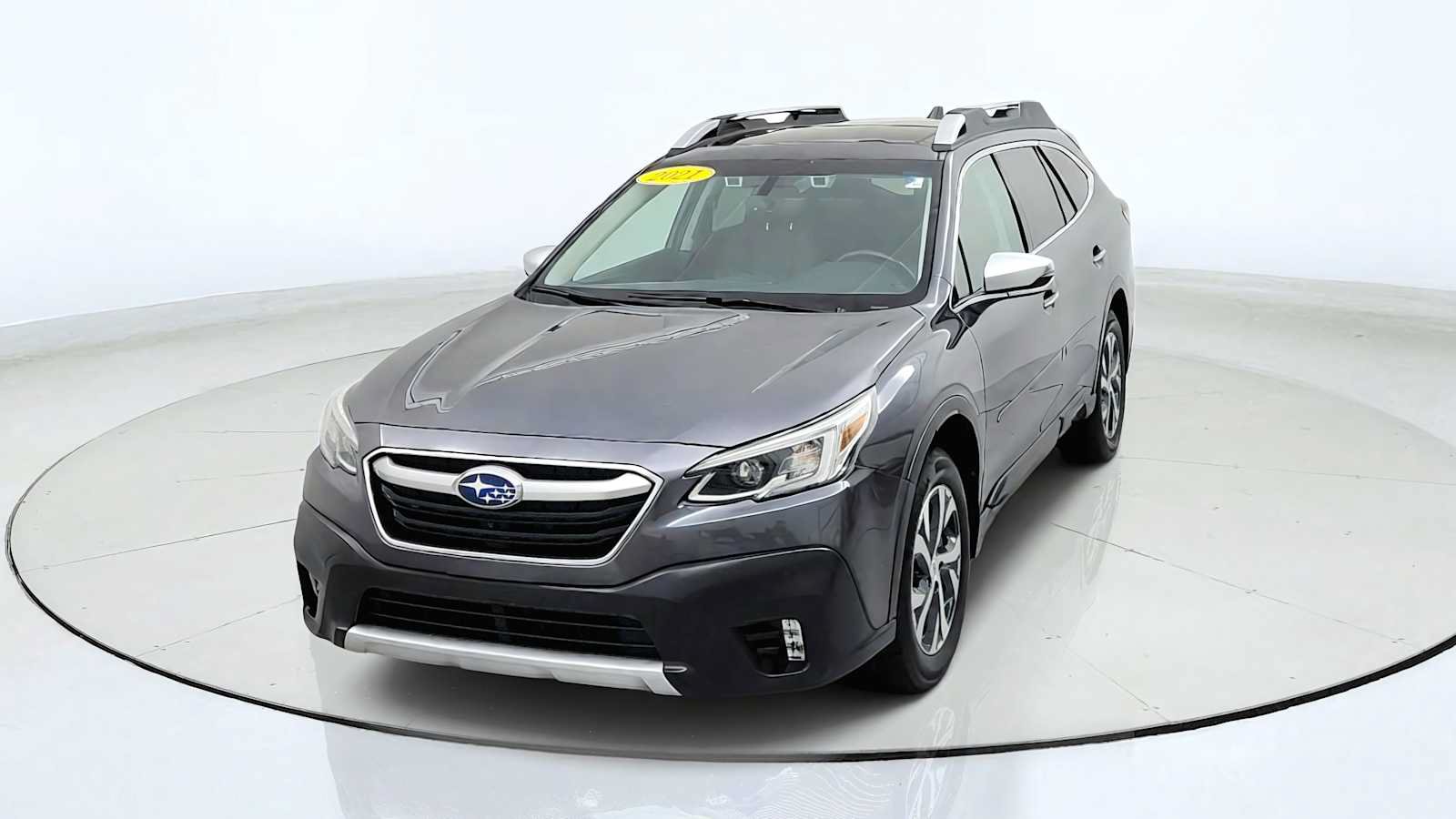 Used 2021 Subaru Outback Touring w/ Popular Package #2 AWD/4WD image 3