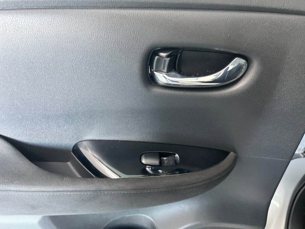 Used 2017 Nissan Leaf SV image 52