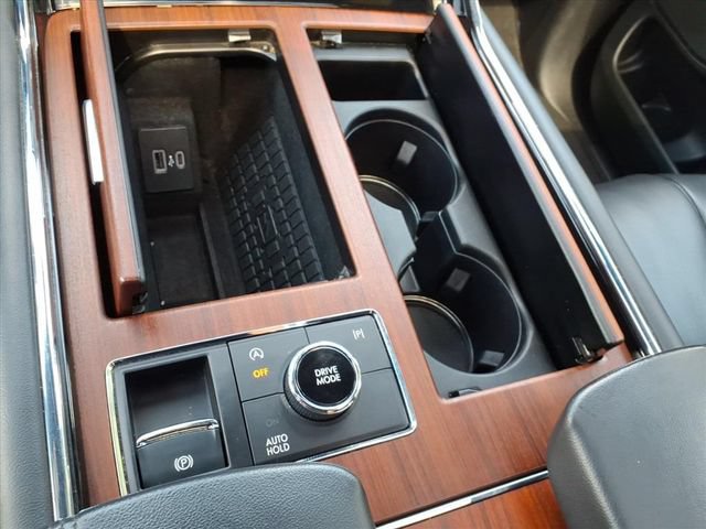 Used 2024 Lincoln Navigator Premiere AWD/4WD image 23