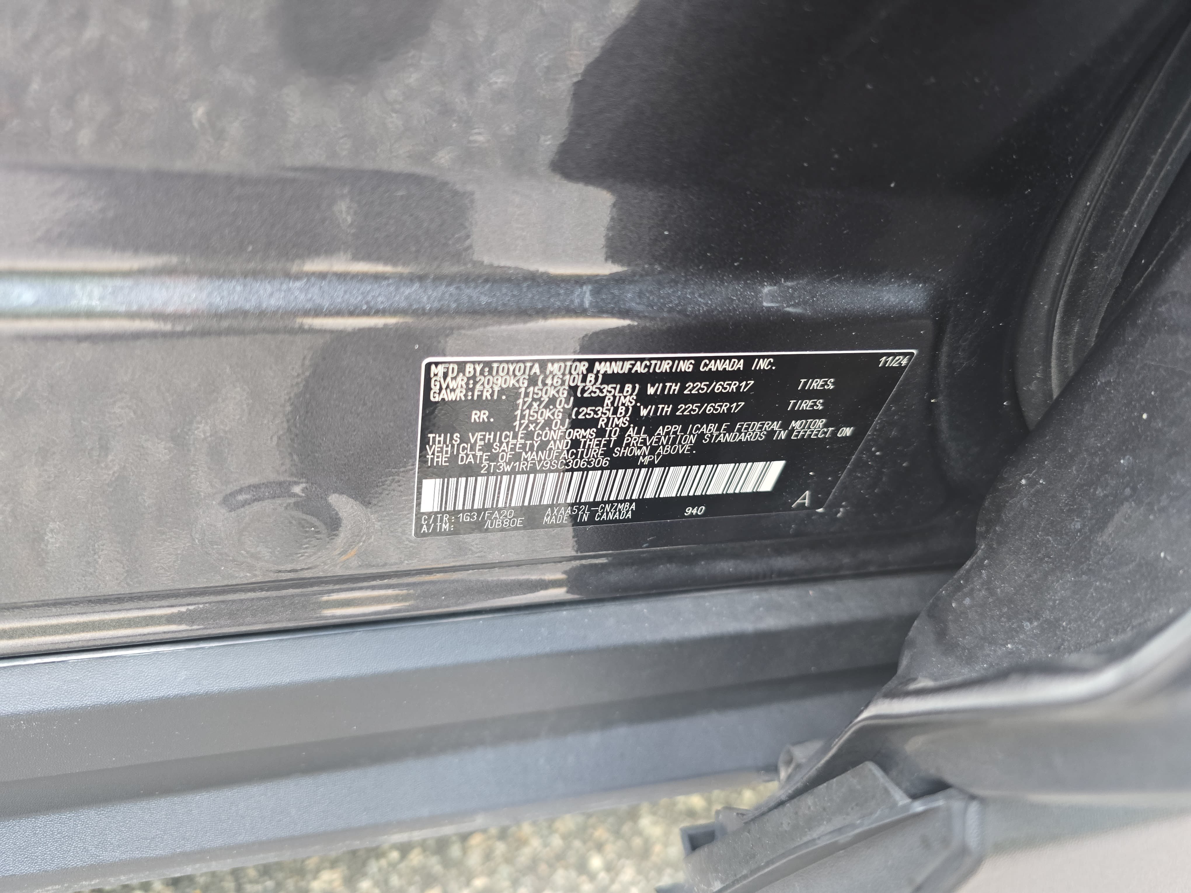 Used 2025 Toyota RAV4 XLE FWD image 31
