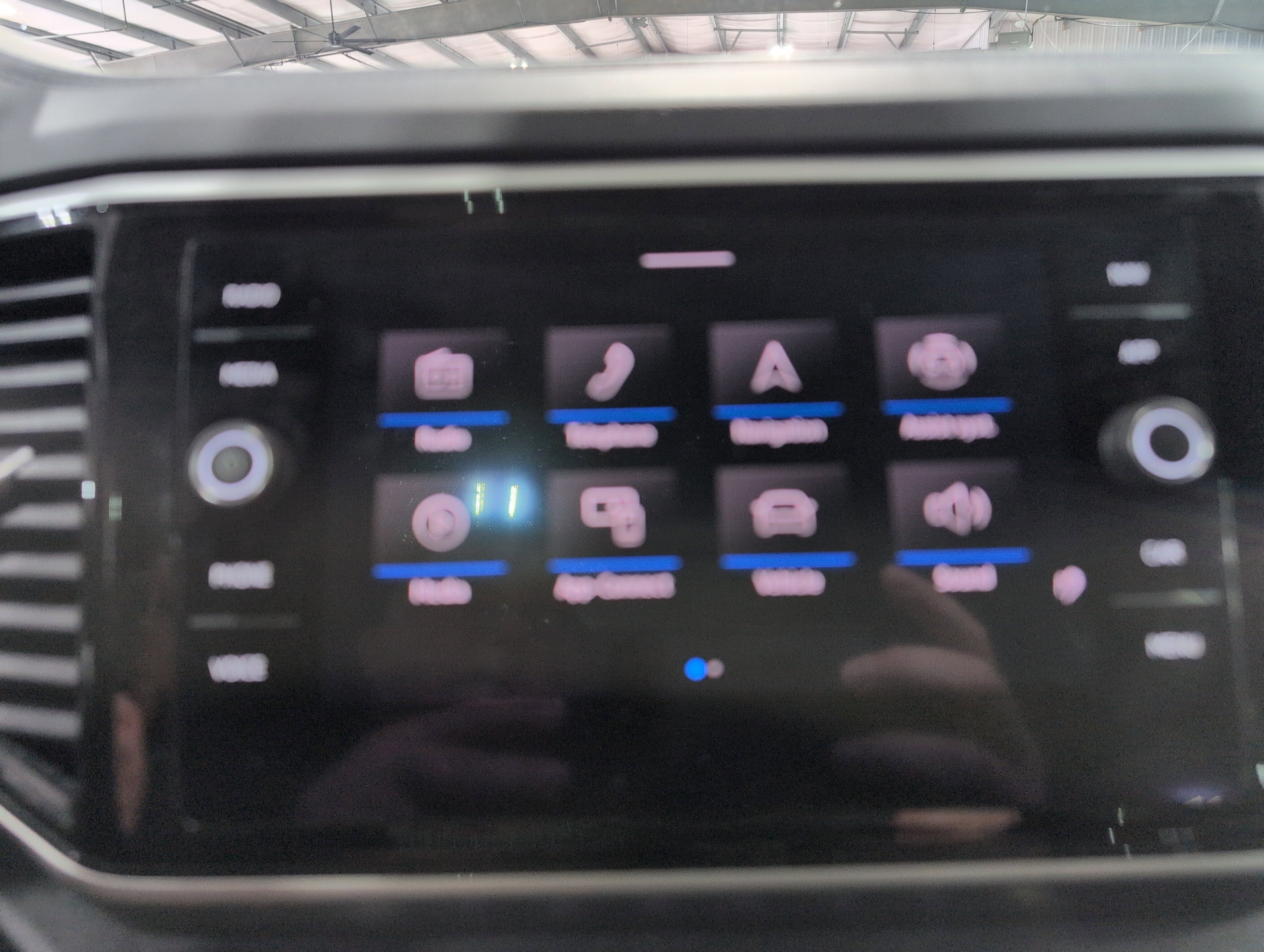 Used 2022 Volkswagen Atlas SEL image 21