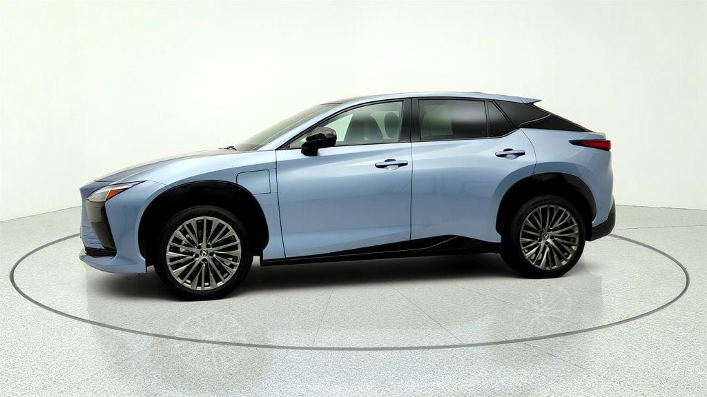 Used 2023 Lexus RZ 450e Premium w/ Accessory Package (2T) AWD/4WD image 8