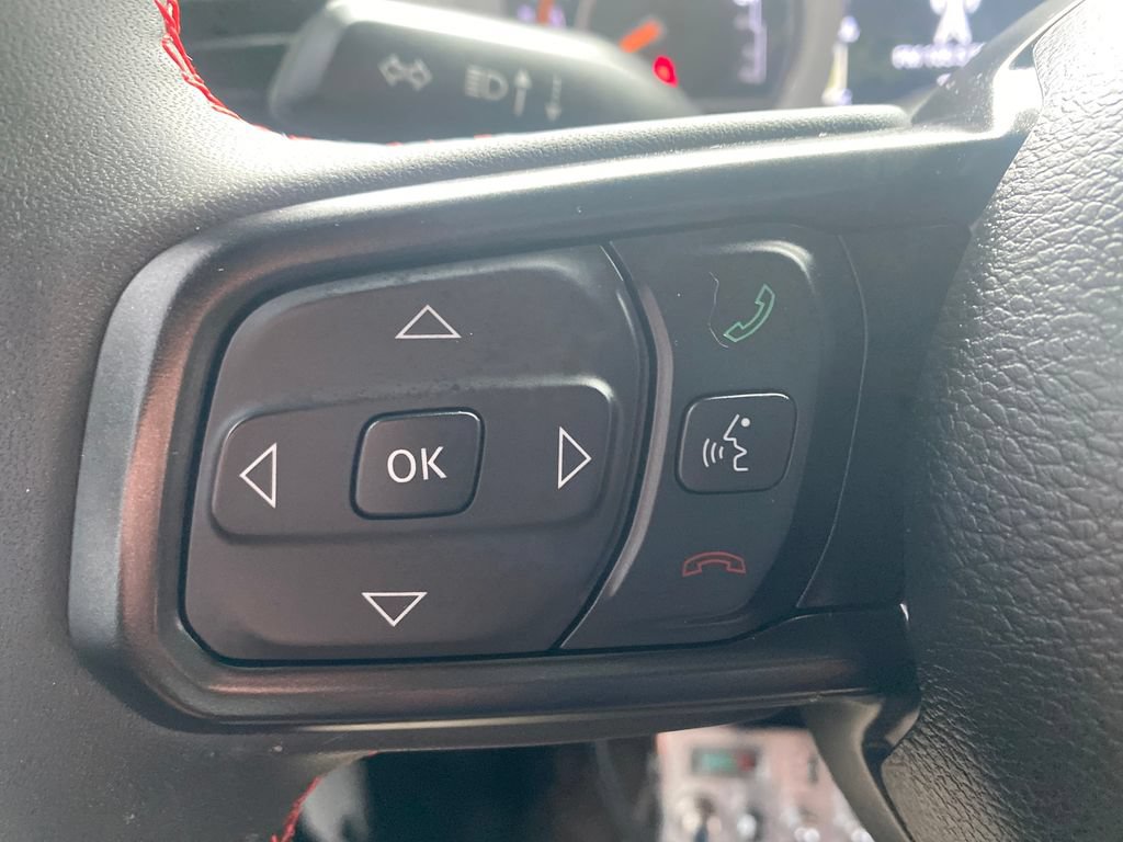 Used 2024 Jeep Wrangler Rubicon AWD/4WD image 19