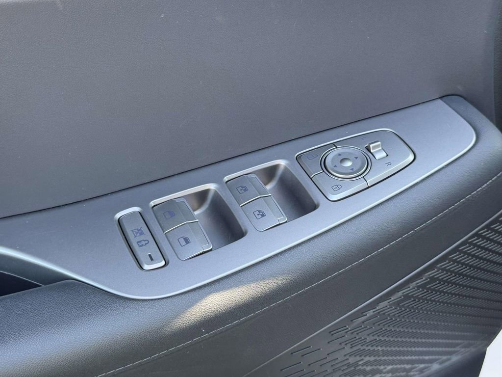 Used 2025 Hyundai Palisade XRT image 16