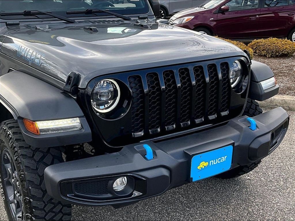 Used 2023 Jeep Wrangler Unlimited w/ Cold Weather Group AWD/4WD image 30
