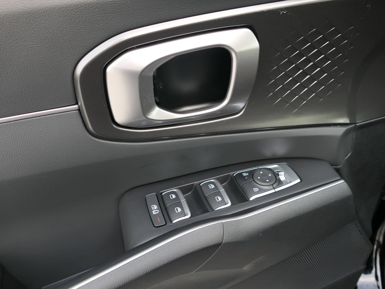 New 2026 Kia Sorento S FWD image 13