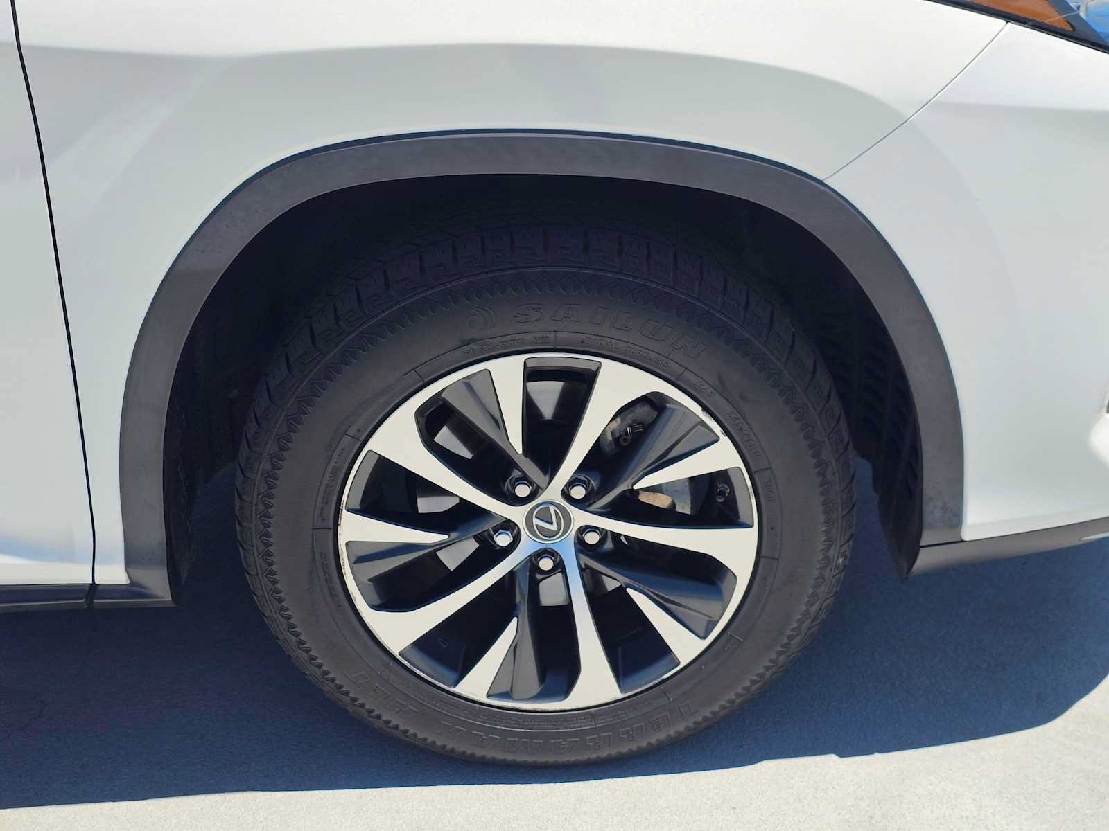 Used 2020 Lexus RX 350 FWD w/ Accessory Package image 9