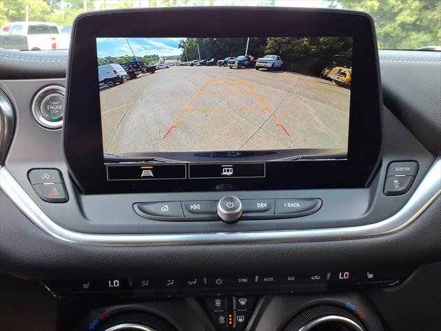 Used 2025 Chevrolet Blazer LT AWD/4WD image 15