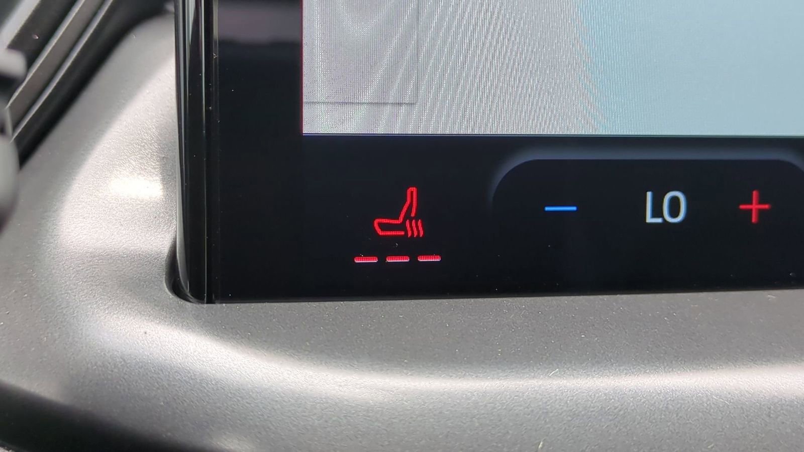 New 2025 Ford Escape SE FWD image 30