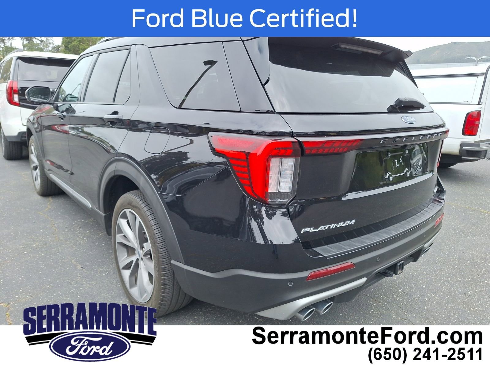 Used 2025 Ford Explorer Platinum w/ Ultimate Package image 3