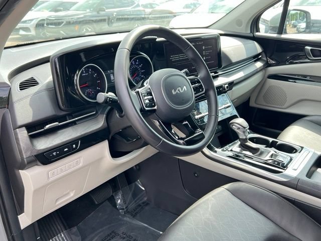 Certified 2024 Kia Carnival EX FWD image 20