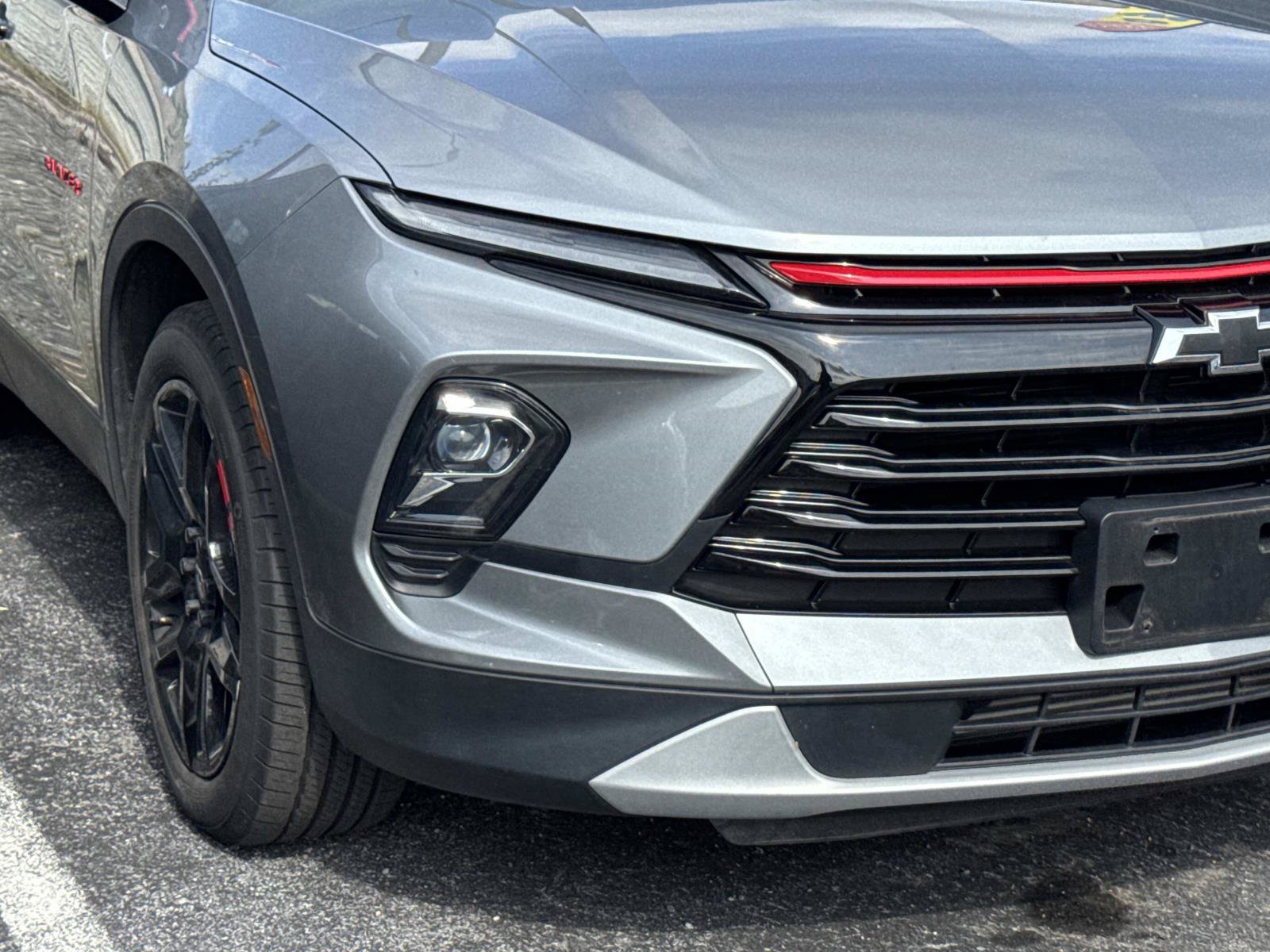 Used 2024 Chevrolet Blazer LT w/ Redline Edition AWD/4WD image 4