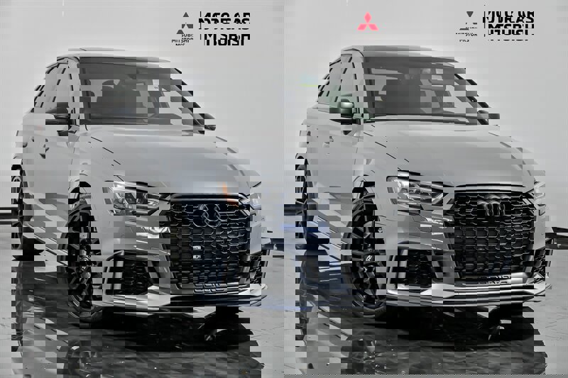 Used 2019 Audi RS 3 w/ Technology Package image 1