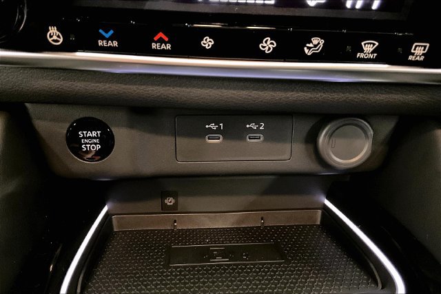 New 2025 Nissan Rogue Platinum w/ Tech Package AWD/4WD image 31