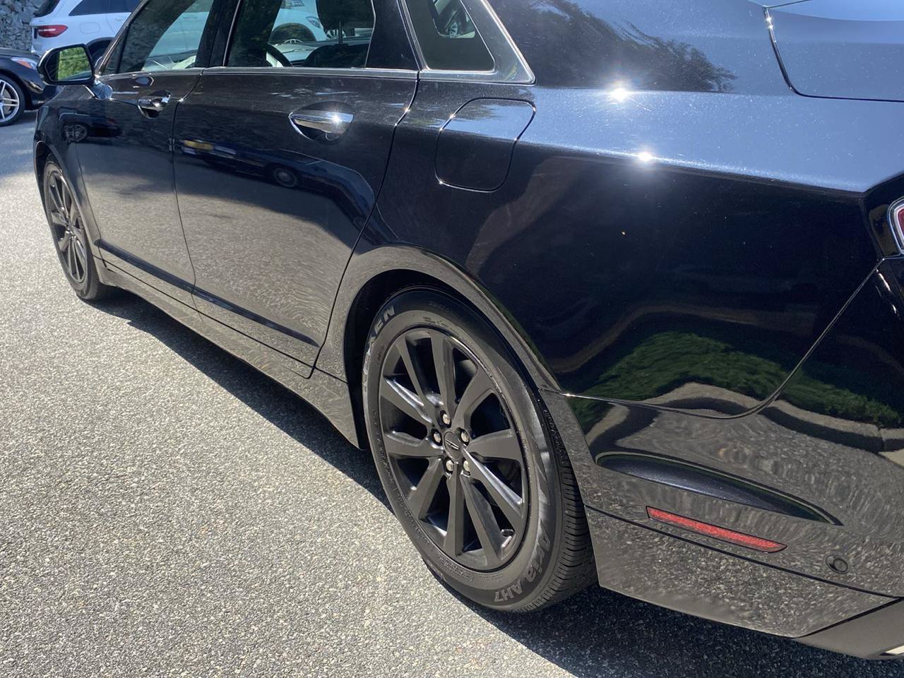 Used 2020 Lincoln MKZ Reserve AWD/4WD image 32