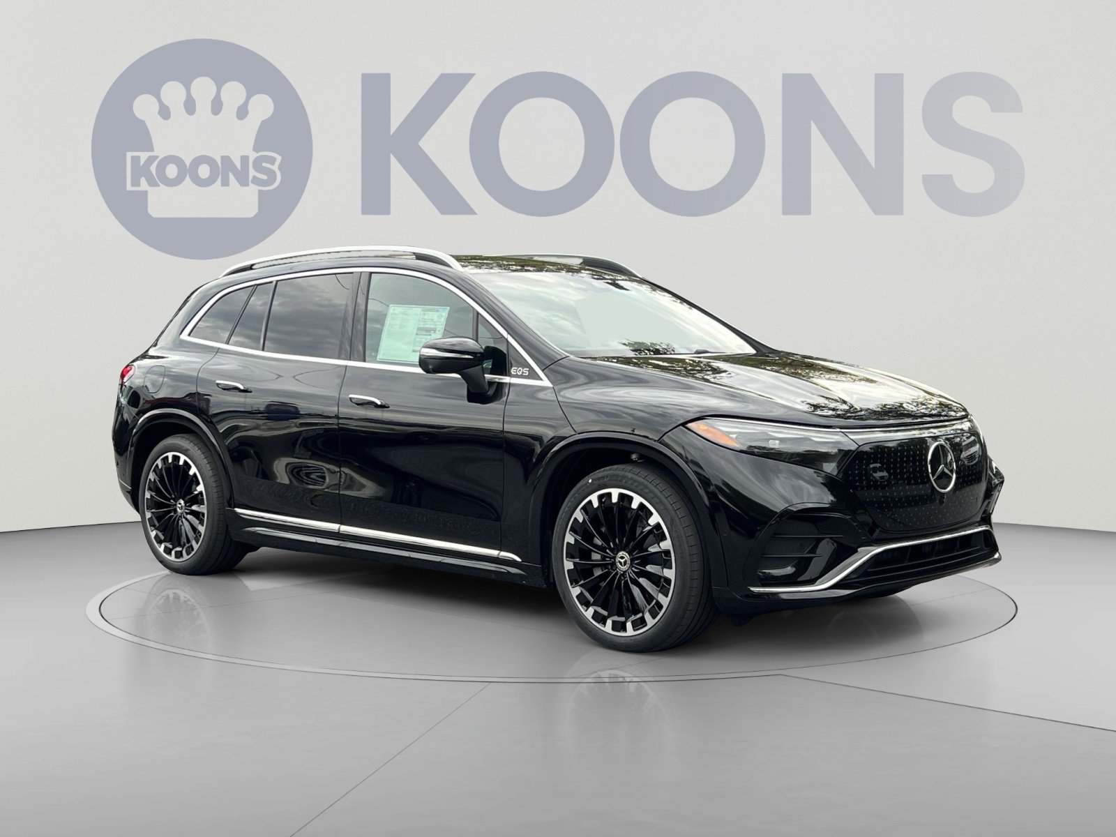 New 2027 Mercedes-Benz EQS 400 4MATIC SUV image 2