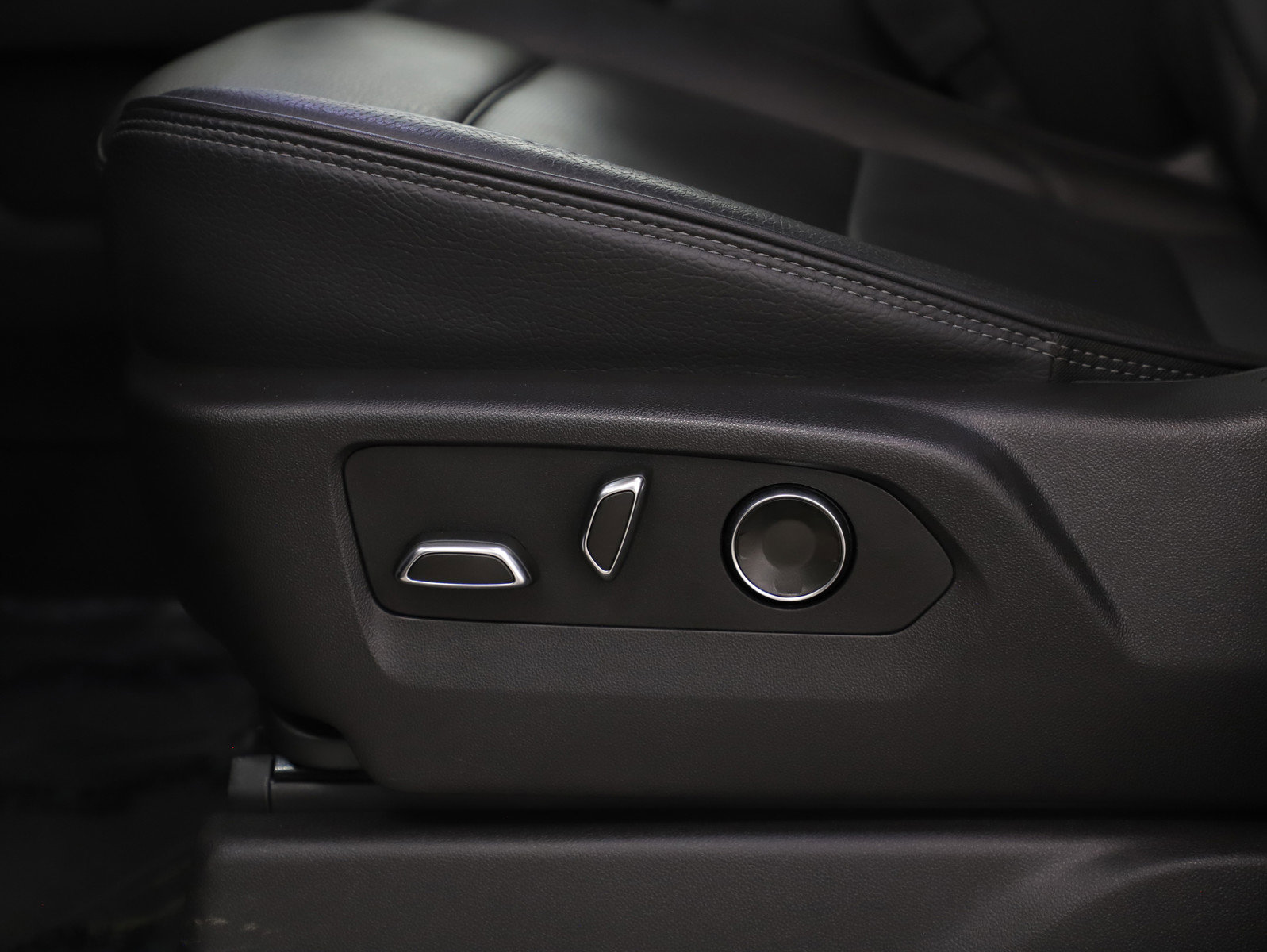 Used 2025 GMC Sierra 1500 Denali w/ Denali Reserve Package image 29