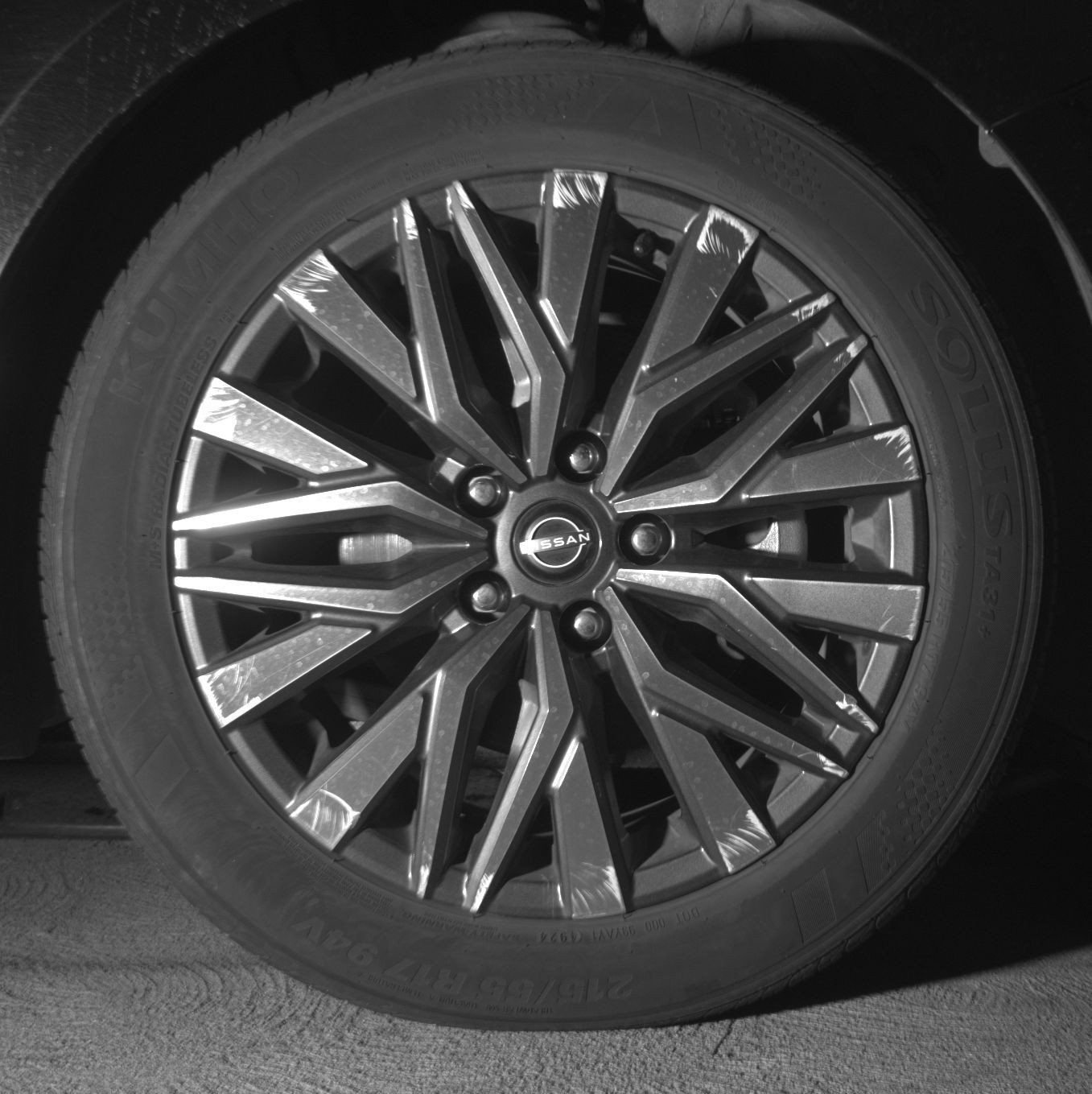 Used 2025 Nissan Altima 2.5 SV FWD image 15