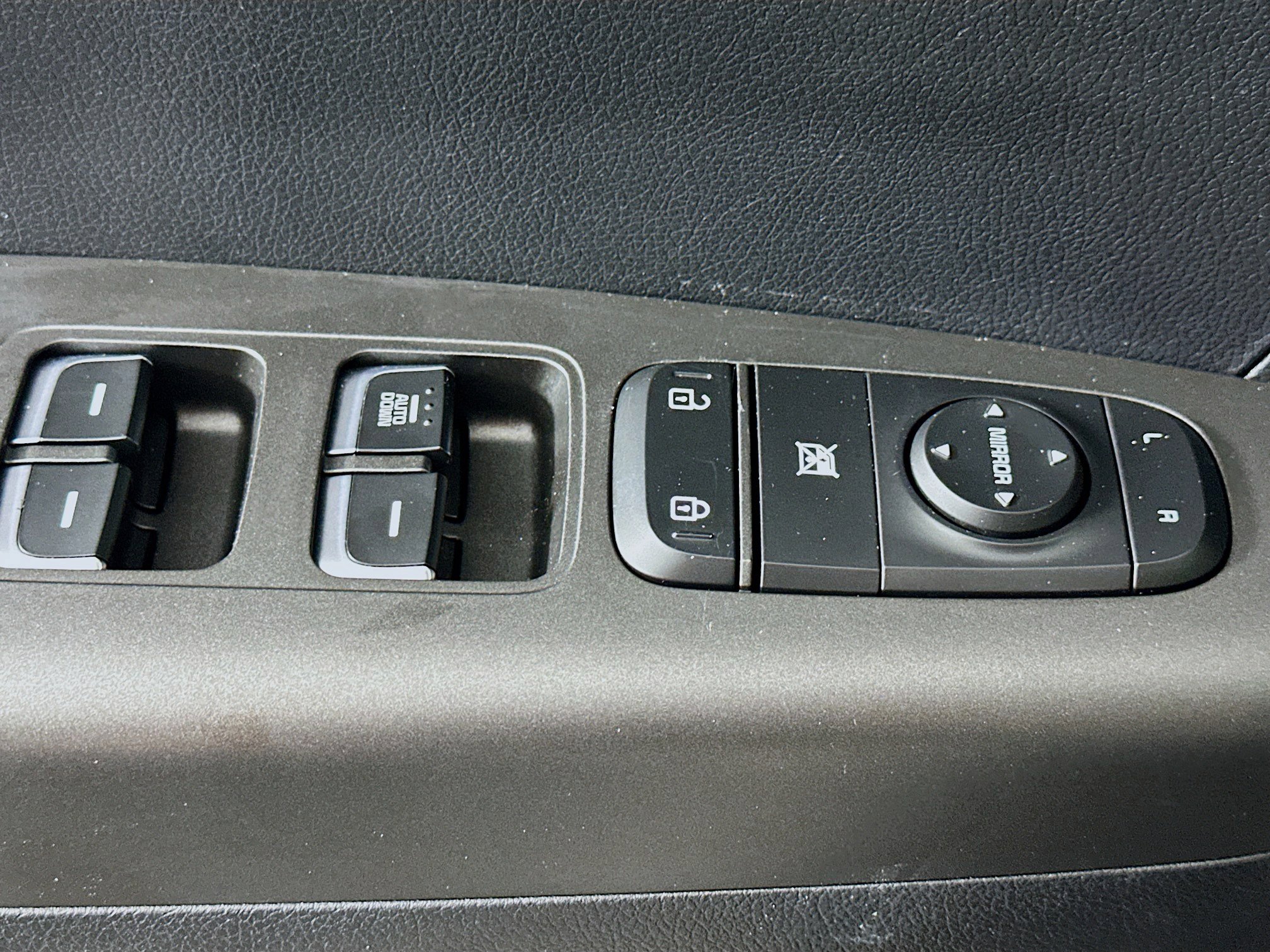 Used 2019 Kia Sportage LX FWD image 15