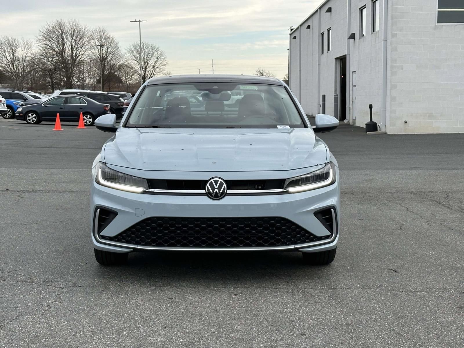 New 2026 Volkswagen Jetta SE image 9
