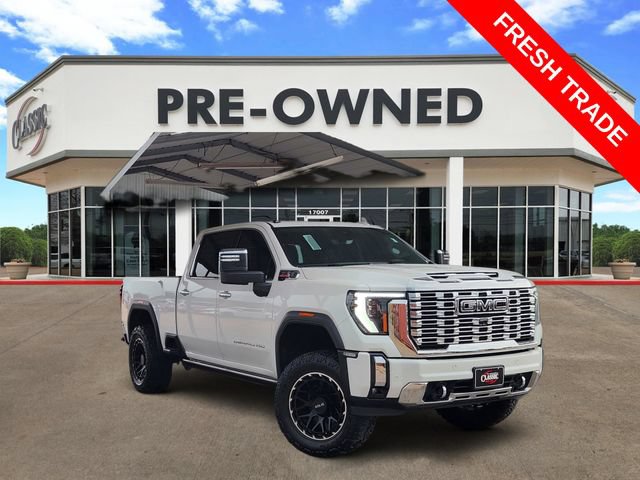 Used 2024 GMC Sierra 2500 Denali w/ Denali Reserve Package AWD/4WD image 1