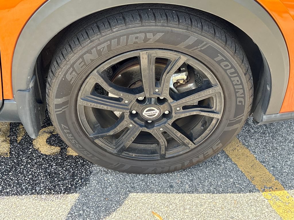 Used 2021 Nissan Kicks SR FWD image 26