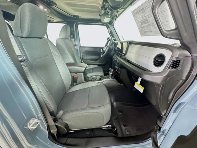 New 2026 Jeep Gladiator Sport image 28