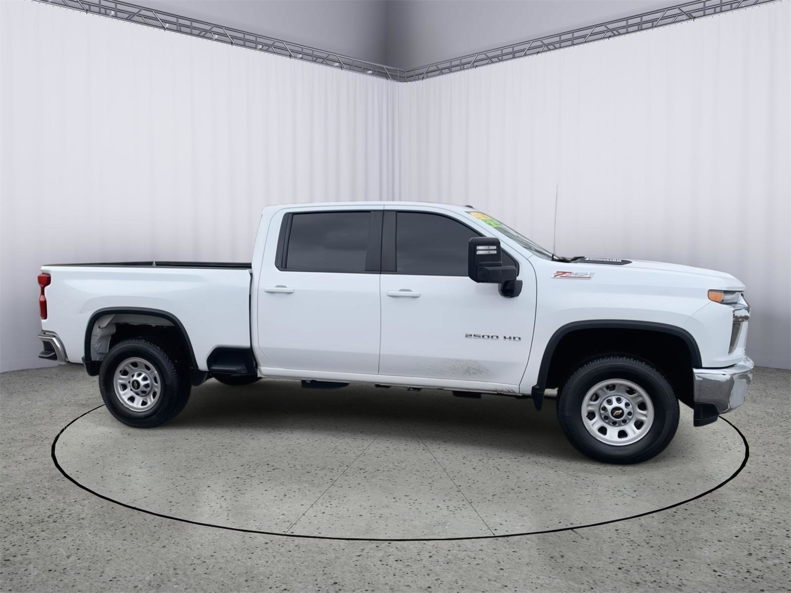 Used 2023 Chevrolet Silverado 2500 LT image 8