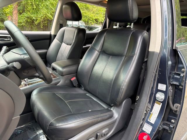 Used 2015 Nissan Pathfinder SL w/ SL Premium Package AWD/4WD image 8
