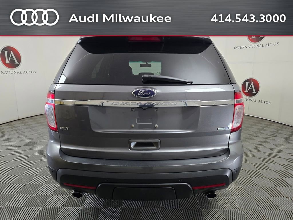 Used 2014 Ford Explorer XLT w/ Equipment Group 202A image 8