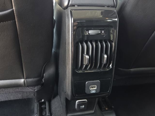 Used 2022 Jeep Compass Limited AWD/4WD image 16