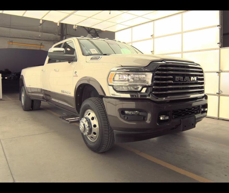 Used 2019 RAM 3500 Limited image 1