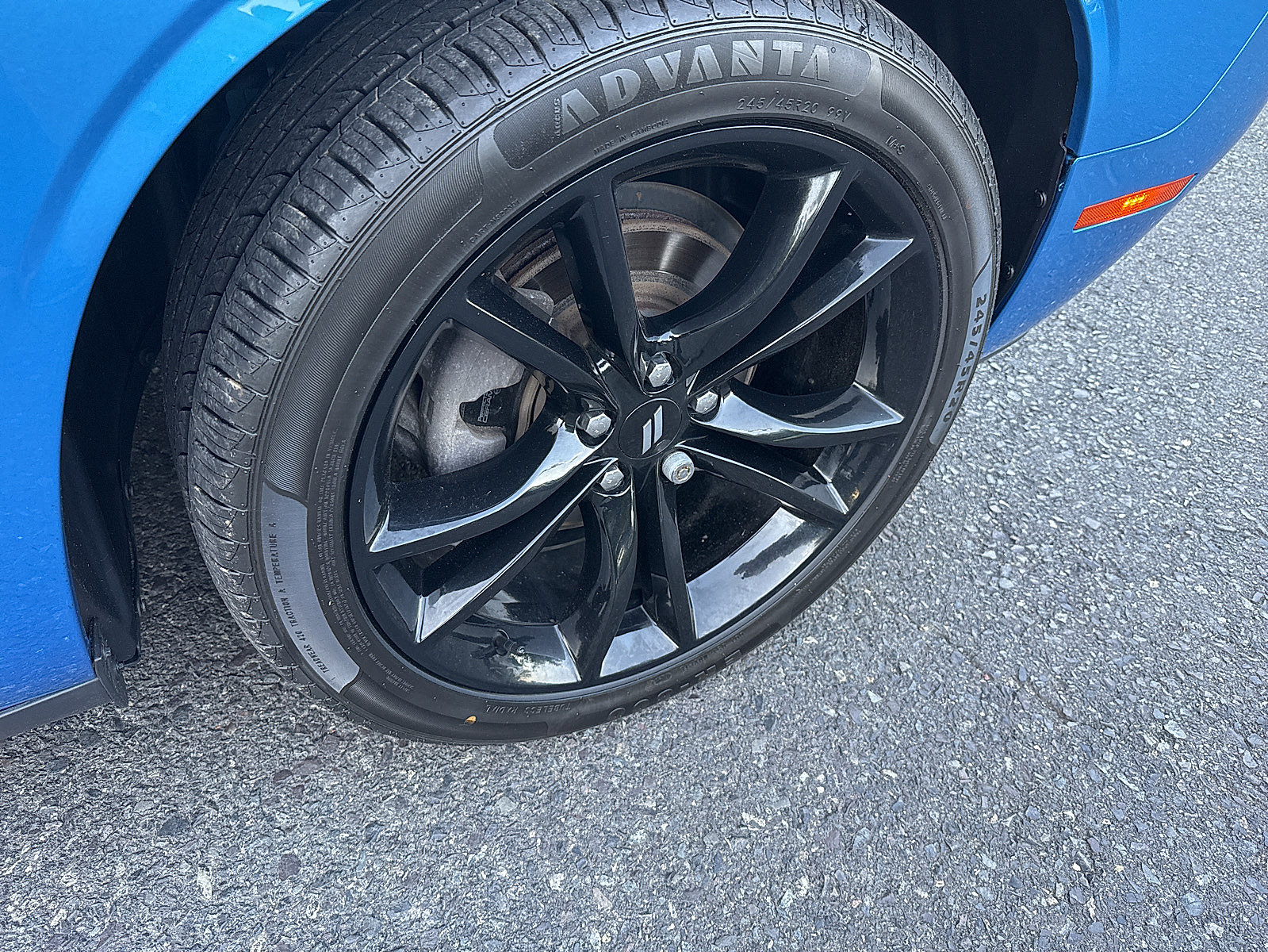 Used 2018 Dodge Challenger SXT w/ Blacktop Package RWD image 16