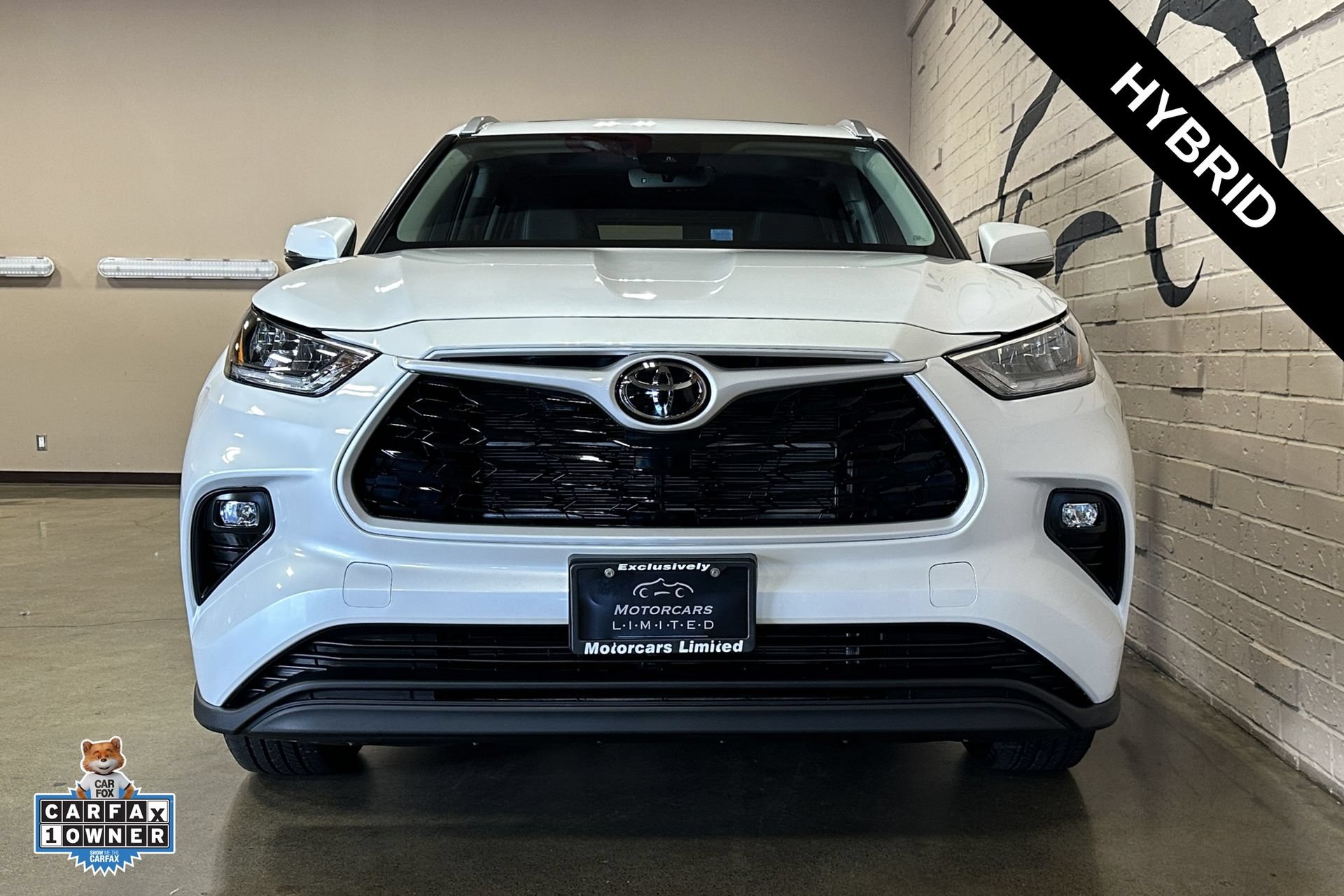 Used 2025 Toyota Highlander XLE AWD/4WD image 10
