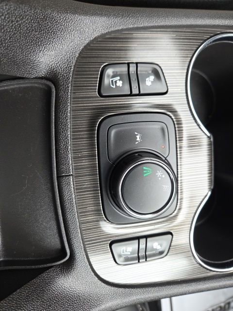 Used 2023 GMC Acadia SLT w/ Preferred Package image 53