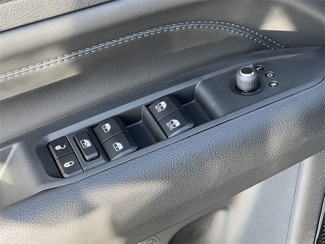 New 2026 Jeep Compass Limited image 13