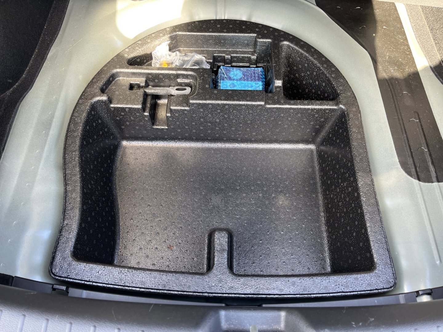 Used 2023 Kia Forte LXS image 12