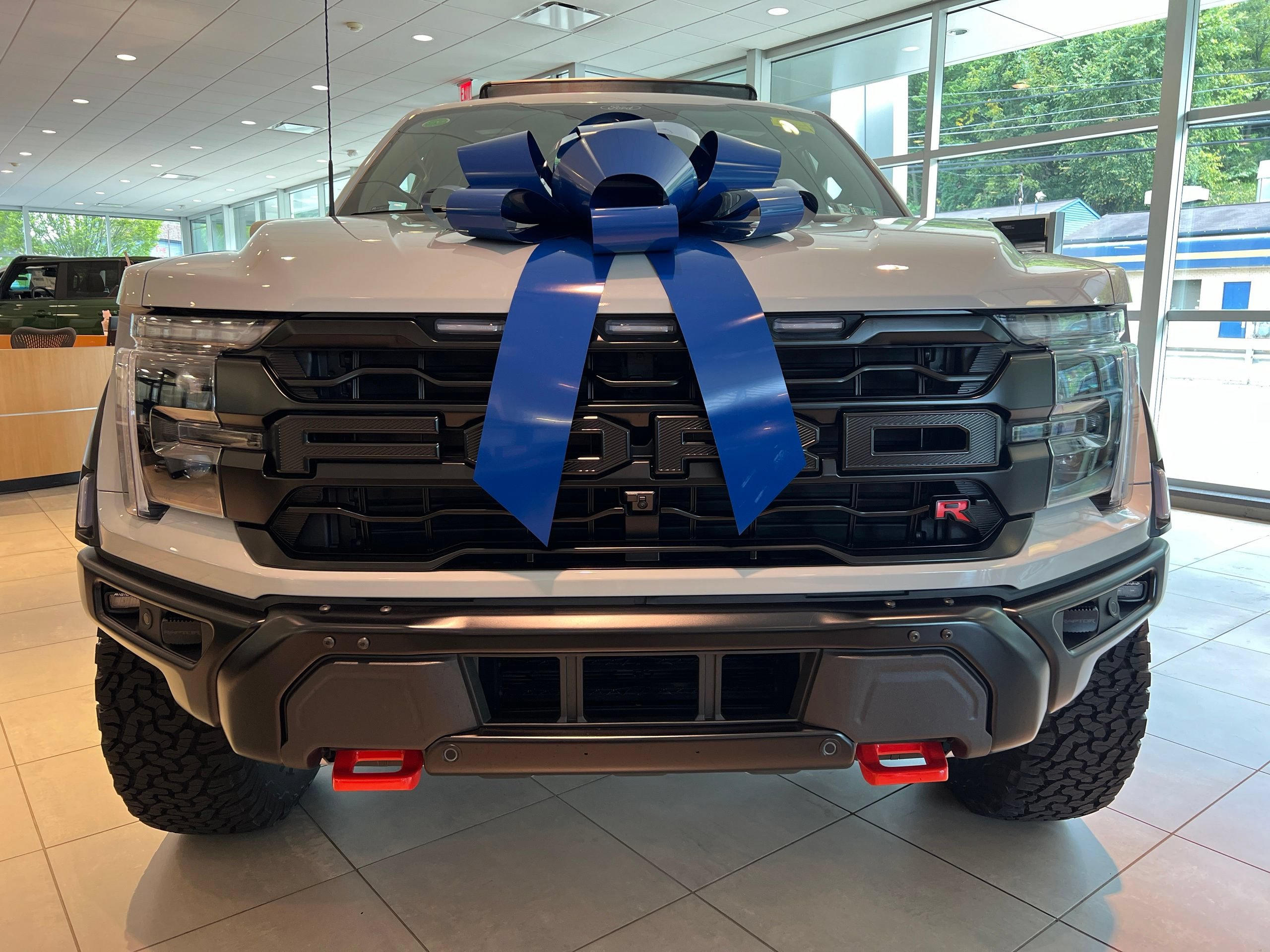 New 2026 Ford F150 Raptor w/ Equipment Group 803A Raptor R AWD/4WD video 2