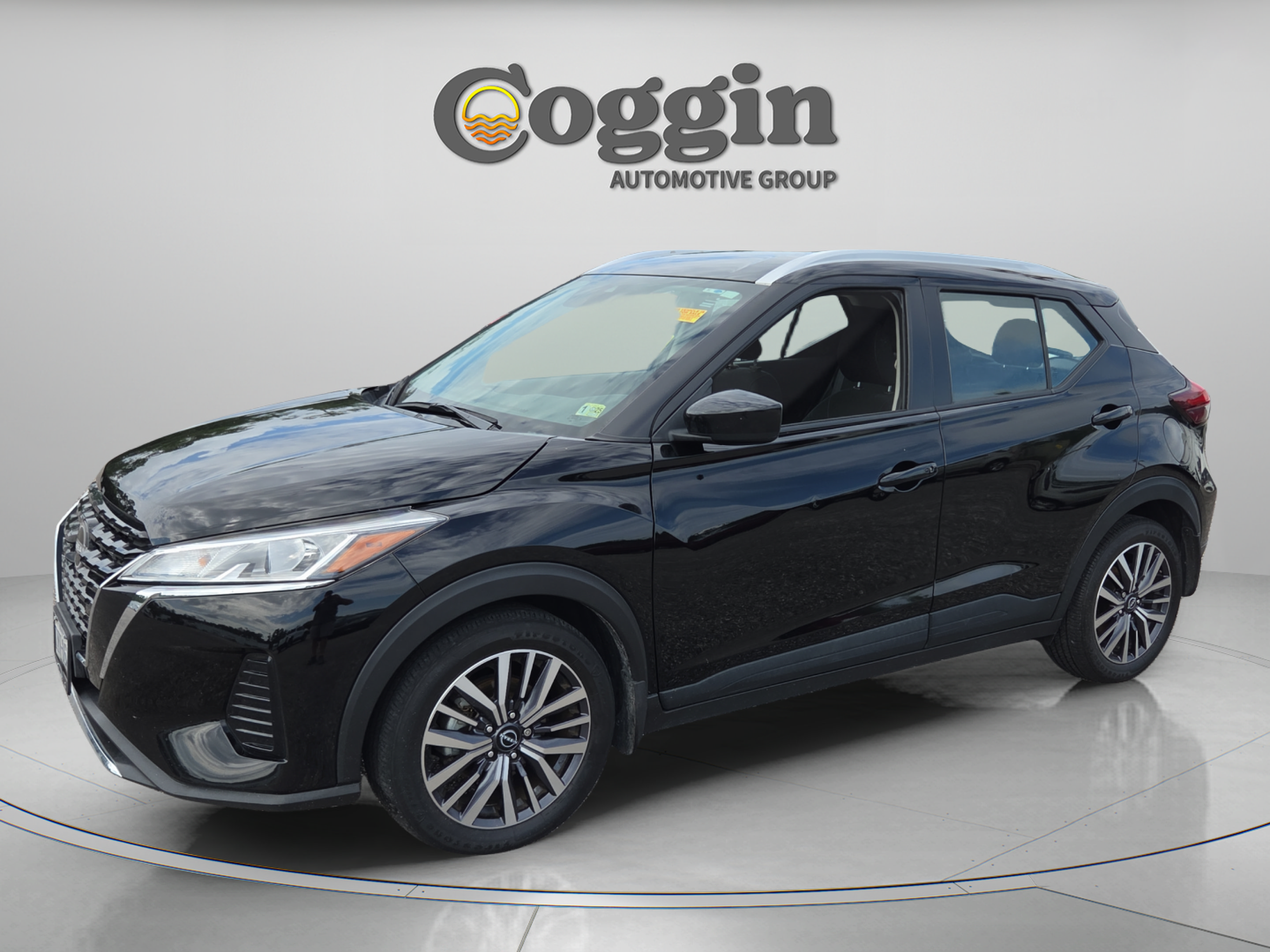 Used 2024 Nissan Kicks SV FWD image 7