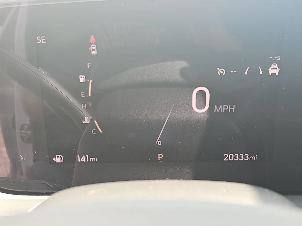 Certified 2024 Buick Encore GX Preferred w/ Comfort Package AWD/4WD image 29