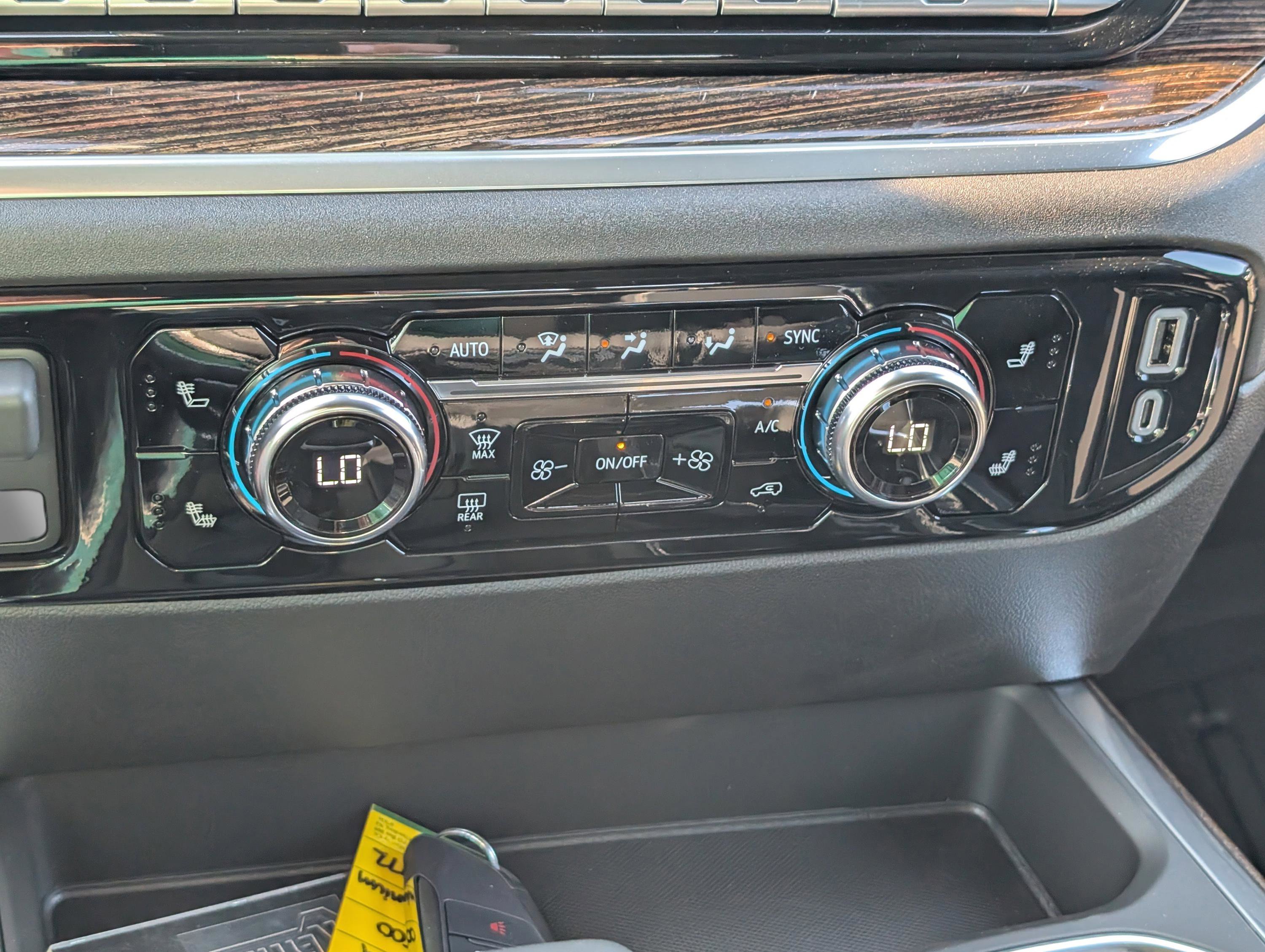 New 2026 GMC Sierra 1500 Elevation w/ Elevation Premium Package image 30