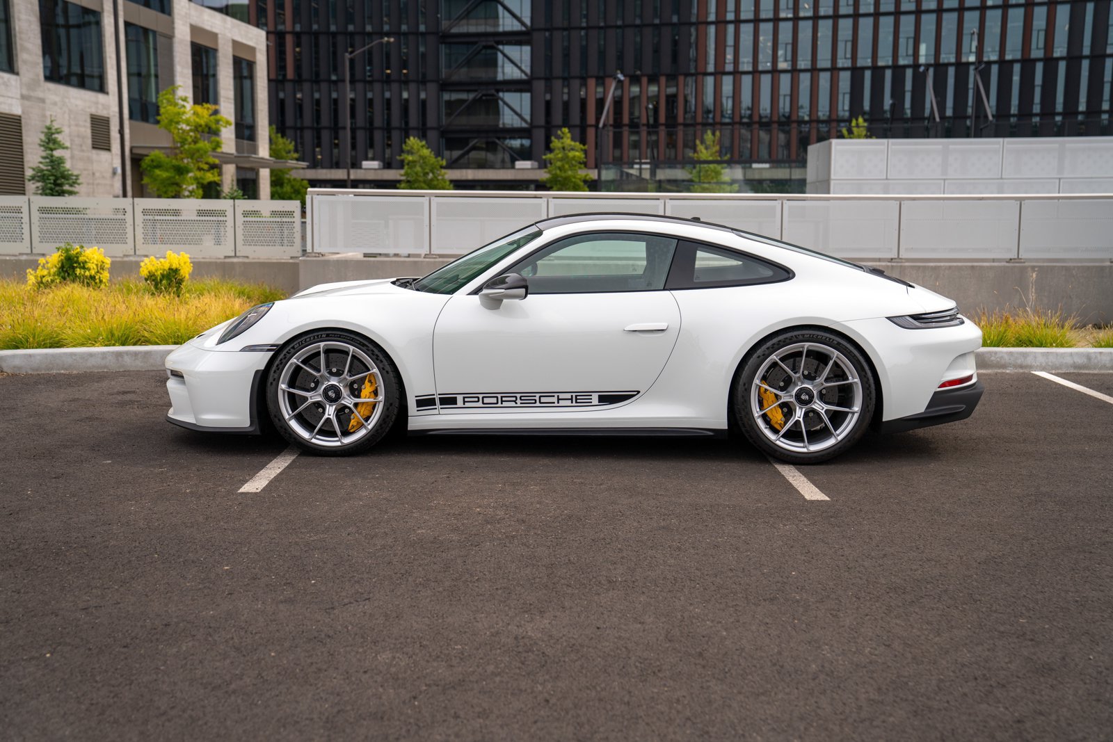 Certified 2024 Porsche 911 GT3 RWD image 2