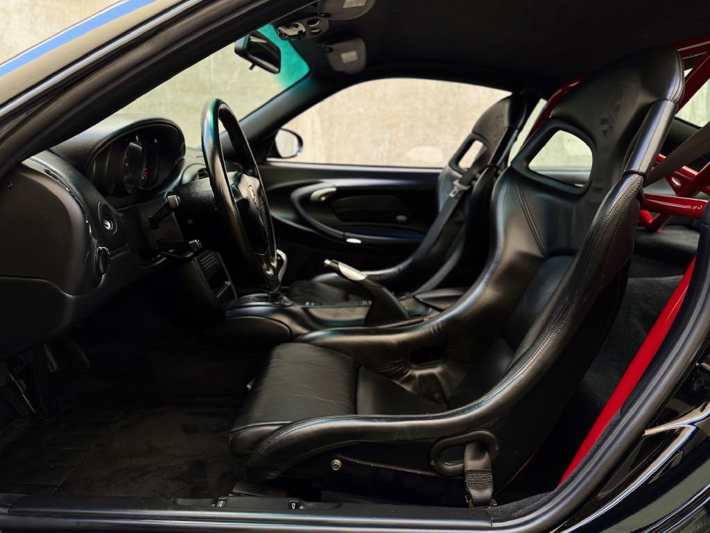 Used 2004 Porsche 911 GT3 RWD image 45