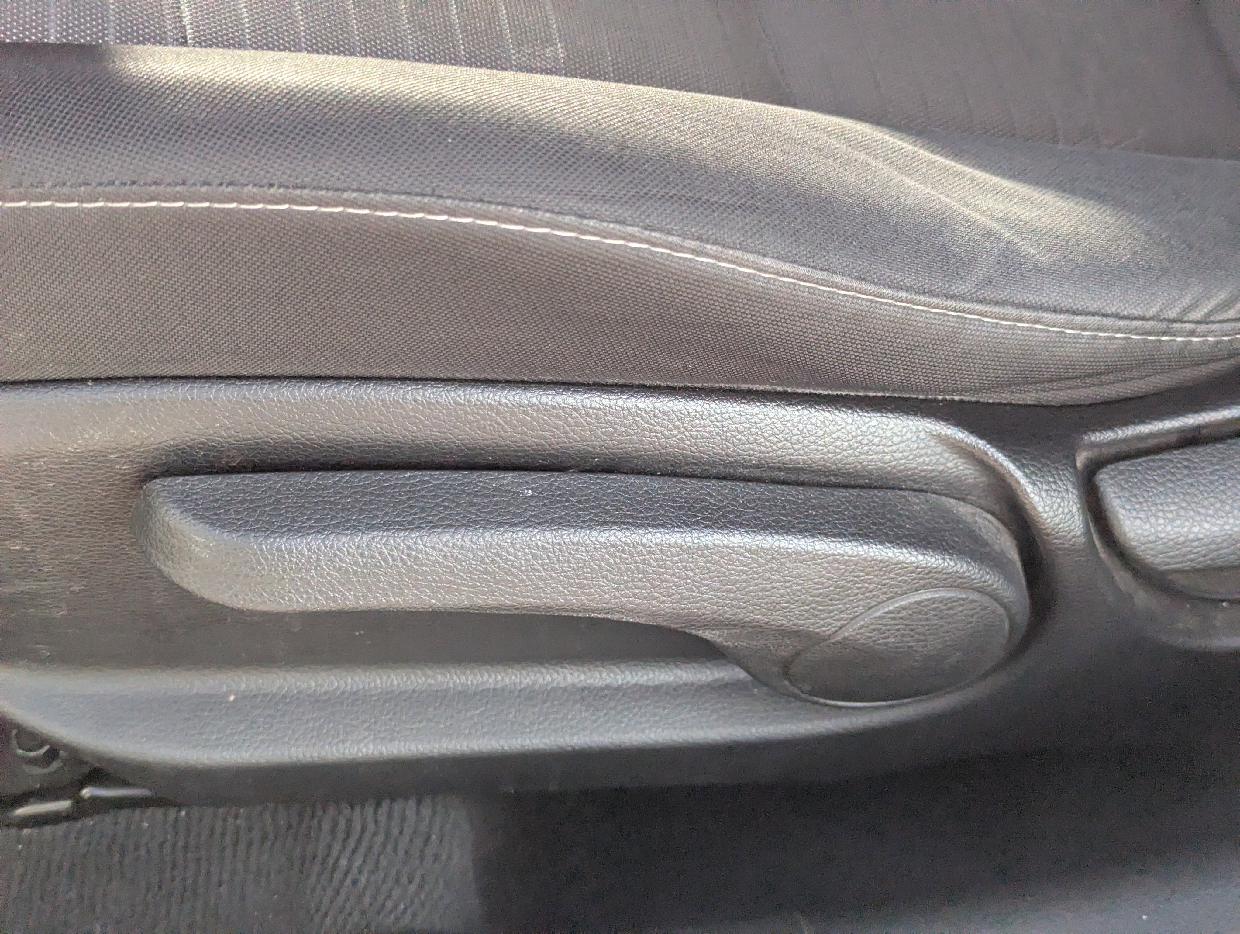 Used 2017 Kia Forte LX w/ LX Popular Package image 21