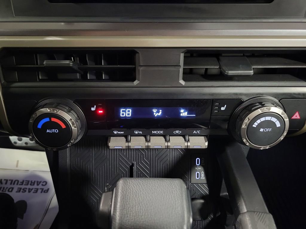 Used 2024 Toyota Tacoma TRD Sport image 17