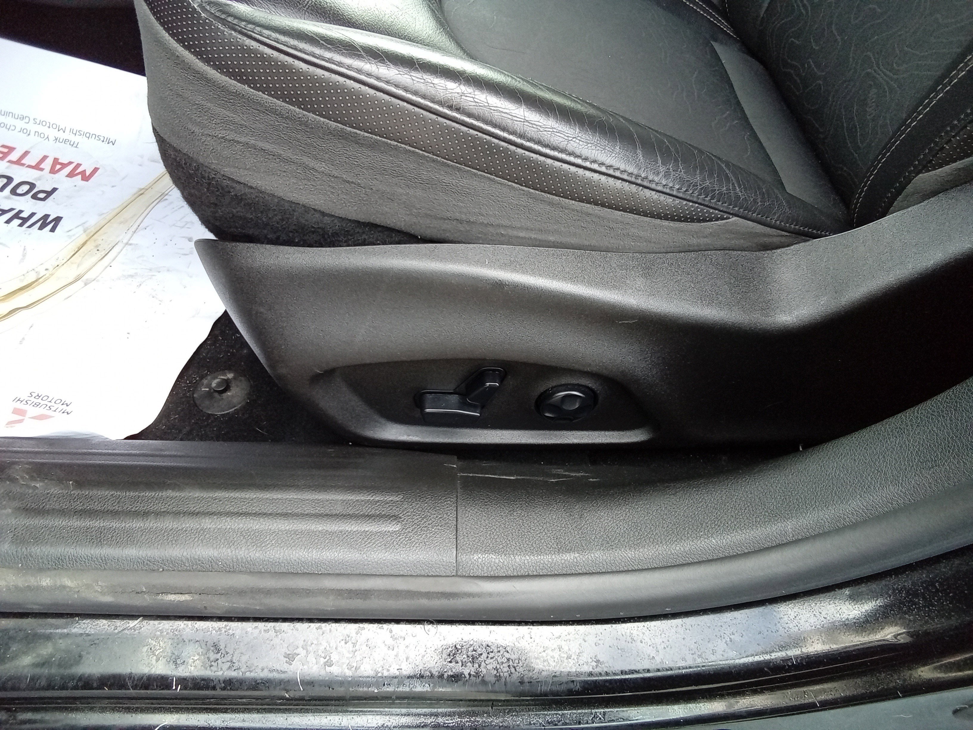 Used 2017 Jeep Renegade Trailhawk image 13