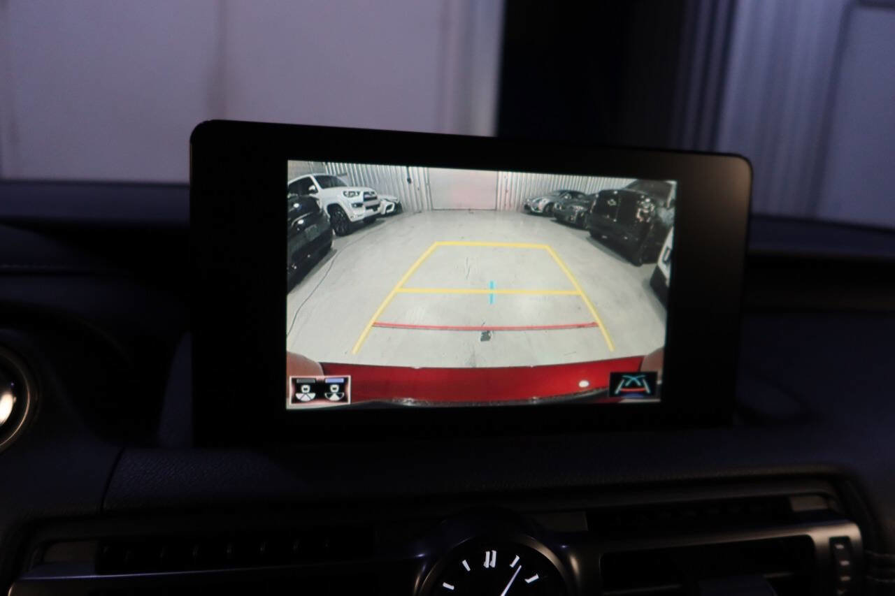 Used 2025 Lexus IS 350 F Sport RWD image 23
